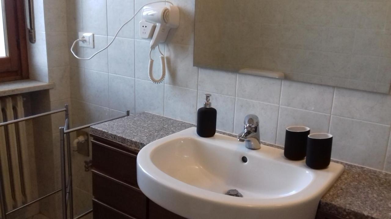 Locanda Cavallo Bianco - Affittacamere Robella Kültér fotó